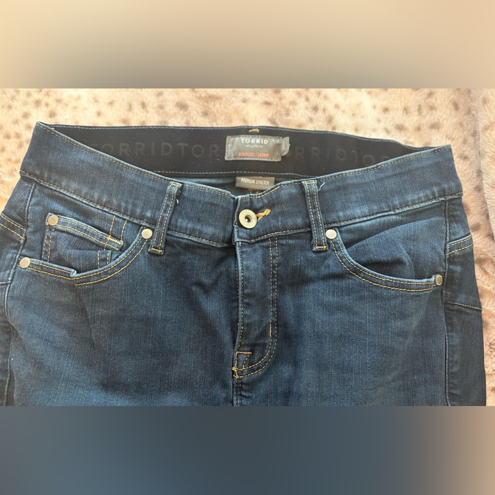 Torrid Bombshell Skinny Jeans - Picture 2 of 4